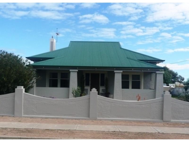 69 Poynton Street, Ceduna SA 5690