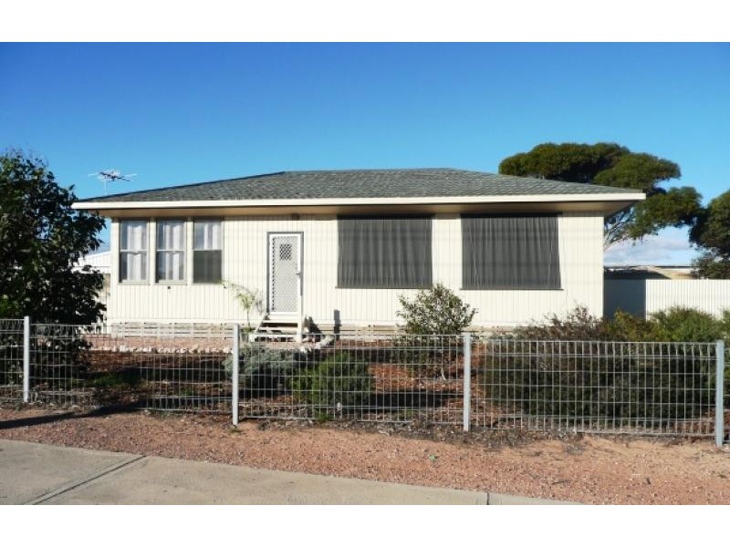 2 a Murat Terrace, Ceduna SA 5690