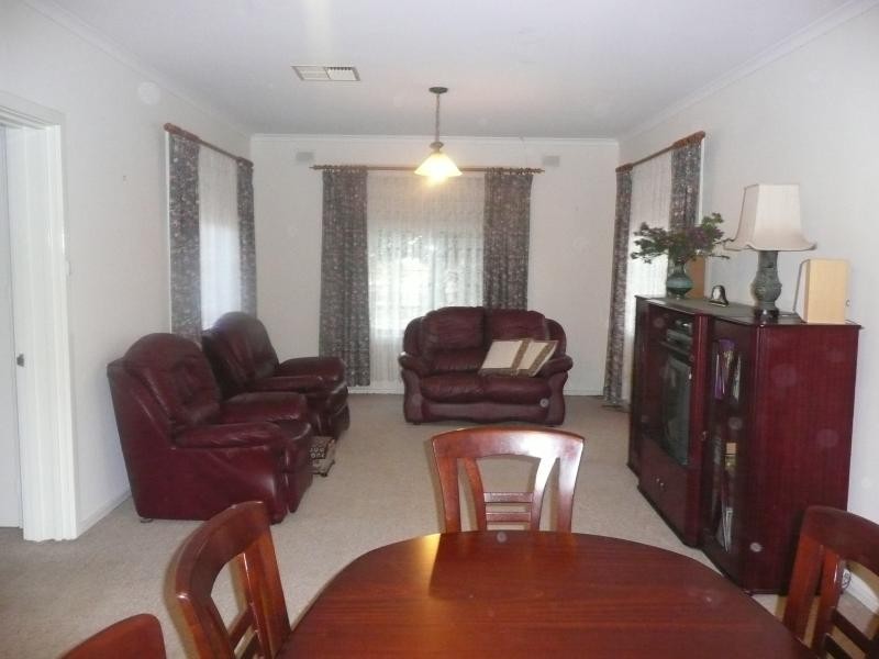 17 Lambeff Street, Ceduna SA 5690