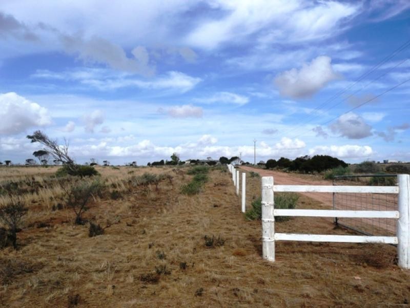 Lot 301/ Hastings Road, Ceduna SA 5690