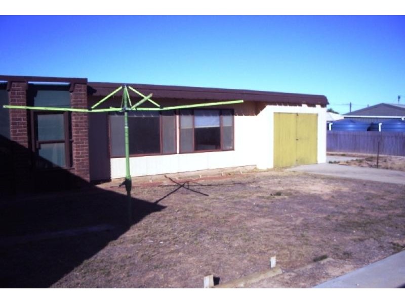 22 Collins Street, Ceduna SA 5690
