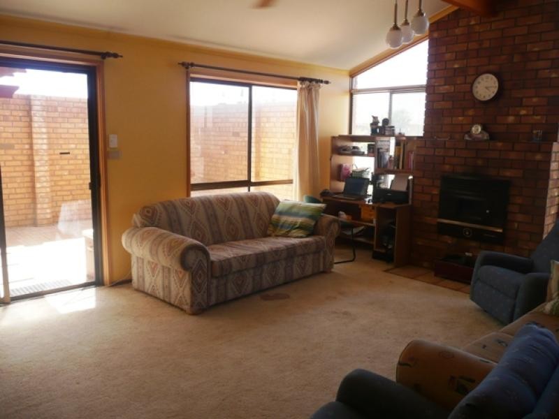 10 Hellas Street Thevenard, Ceduna SA 5690