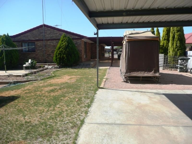 10 Hellas Street Thevenard, Ceduna SA 5690