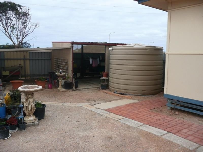 10 Poynton Street, Ceduna SA 5690