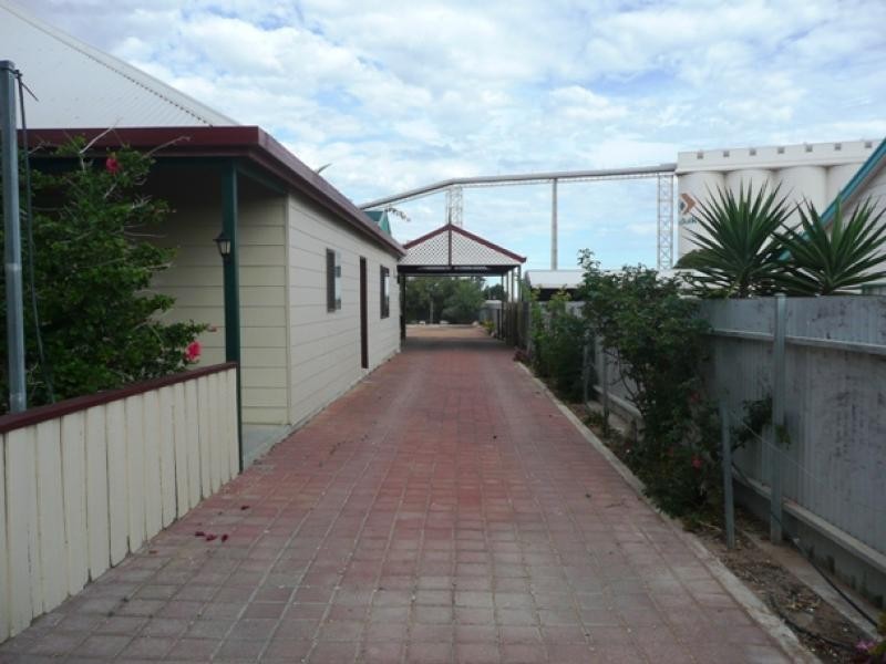 17 Kent Street Thevenard, Ceduna SA 5690