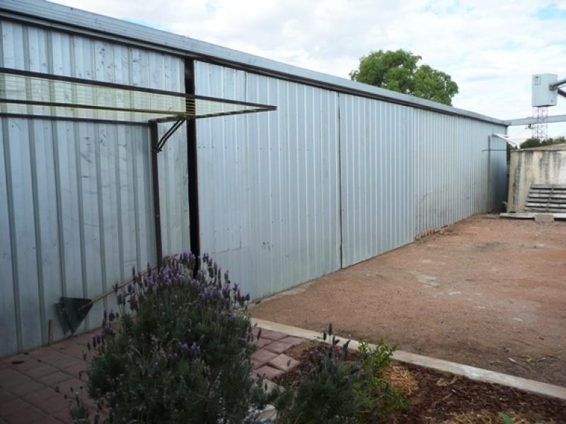 17 Kent Street Thevenard, Ceduna SA 5690