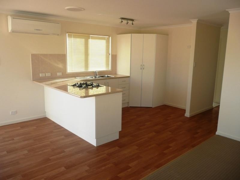 11 Chandler Crescent, Ceduna SA 5690