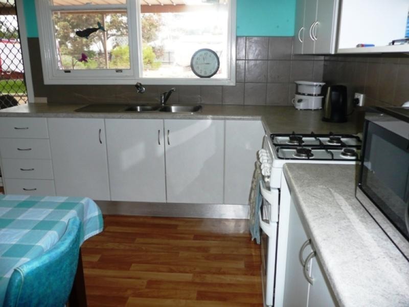 24 Will Street Thevenard, Ceduna SA 5690