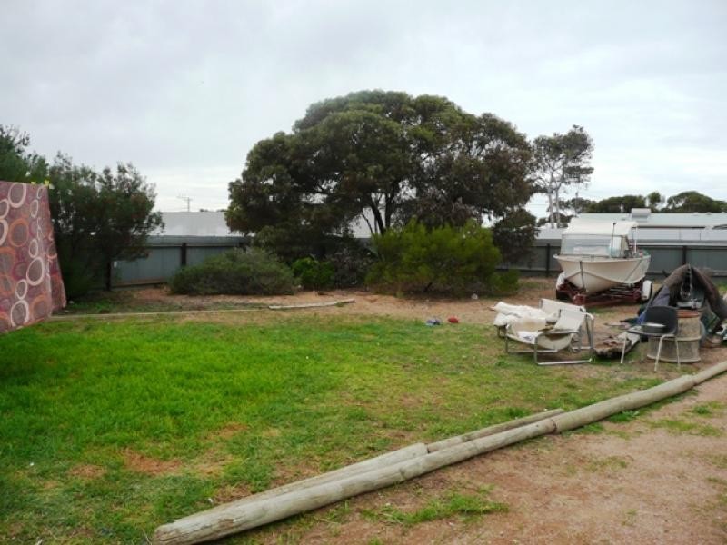 24 Will Street Thevenard, Ceduna SA 5690