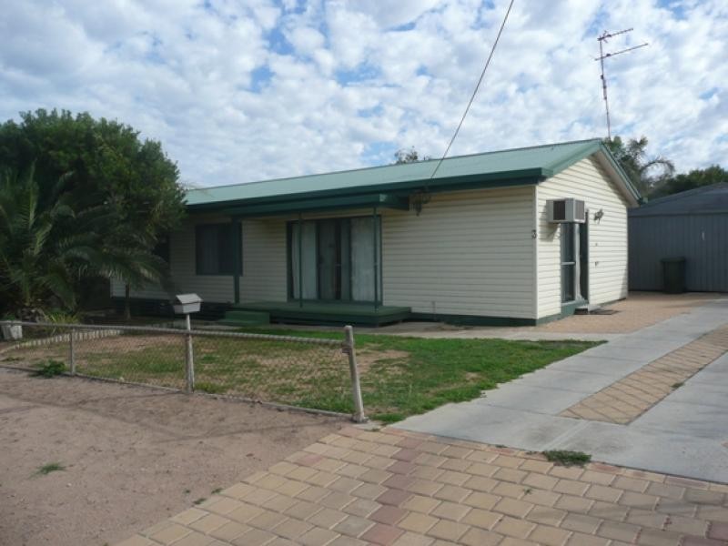 3 Borlase Street, Ceduna SA 5690