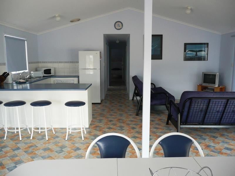 4 Beattie Court, Smoky Bay SA 5680