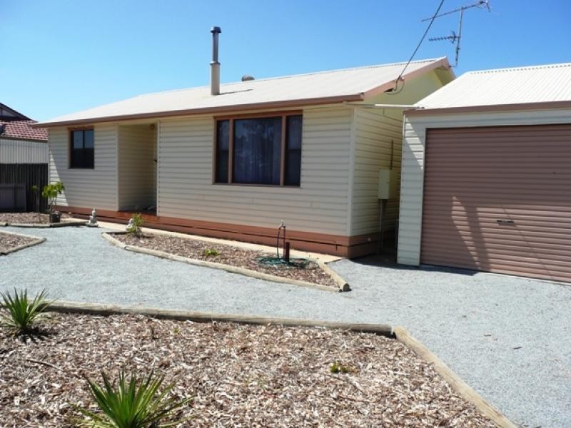 4 Park Terrace, Ceduna SA 5690