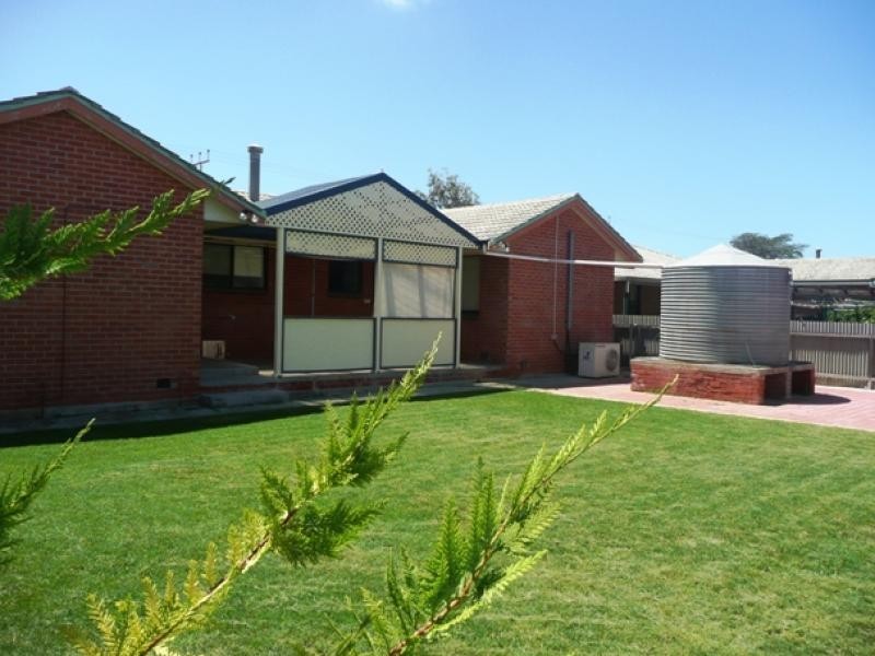 9 Lambeff Street, Ceduna SA 5690