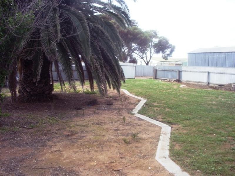 27 Will Street Thevenard, Ceduna SA 5690