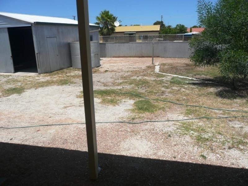 4 Gregor Street, Smoky Bay SA 5680