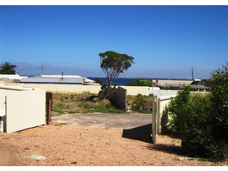 11 Bayview Street, Ceduna SA 5690