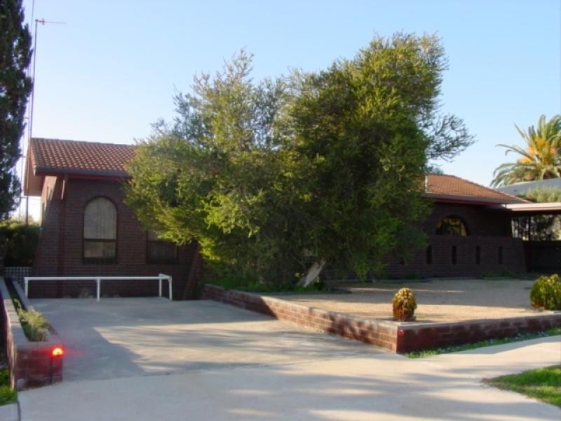 102 Montgomerie Tce., Streaky Bay SA 5680