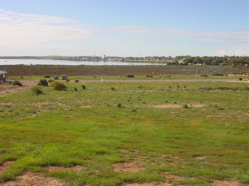 30 Oscar Williams Drive, Streaky Bay SA 5680