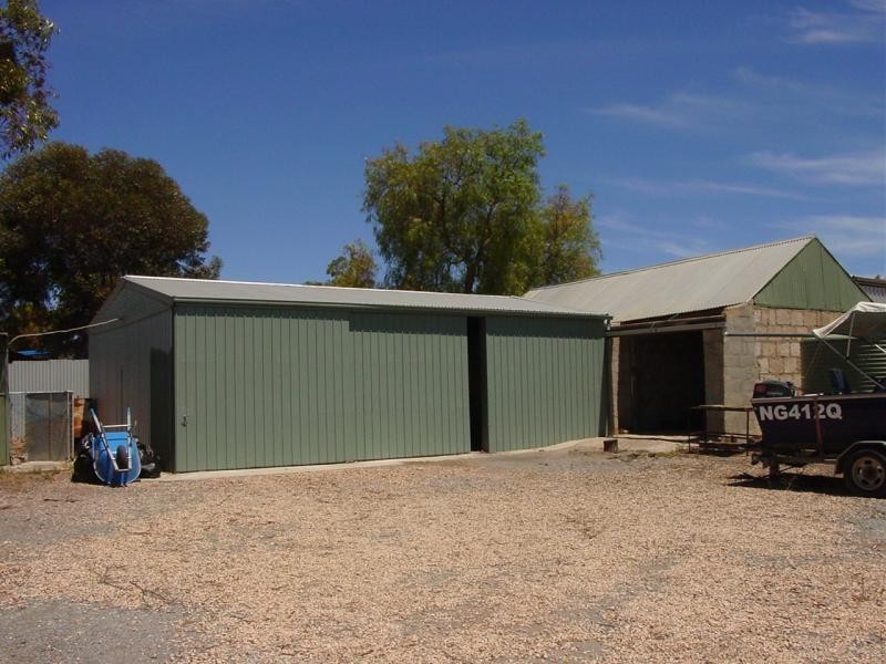 21 Wells St., Streaky Bay SA 5680