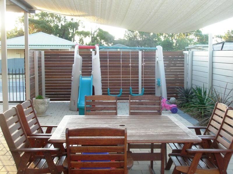 16 Linklater Street, Streaky Bay SA 5680