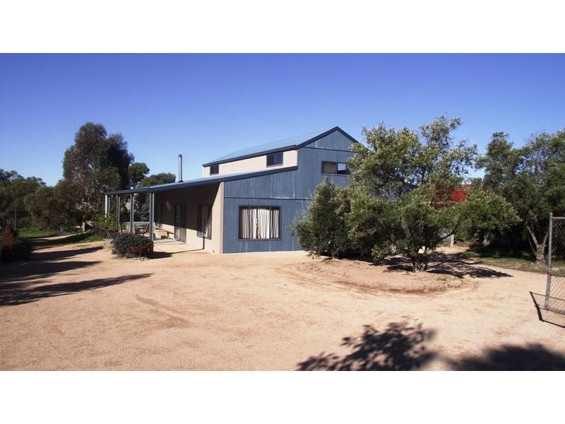 19 East Terrace, Streaky Bay SA 5680