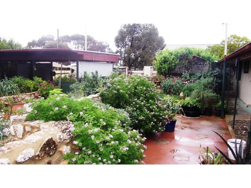 11 Bockelberg Street, Streaky Bay SA 5680