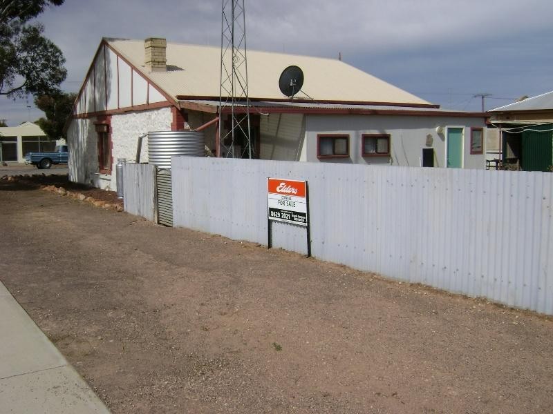 31 Second Street, Cowell SA 5602