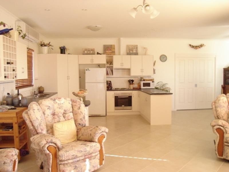 67 Esplanade, Cowell SA 5602