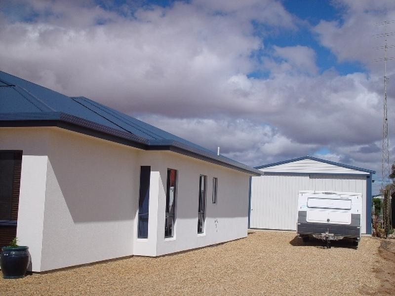 67 Esplanade, Cowell SA 5602