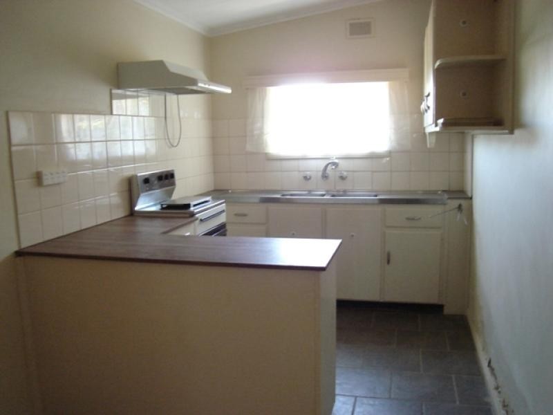 21 Angas Street, Cowell SA 5602