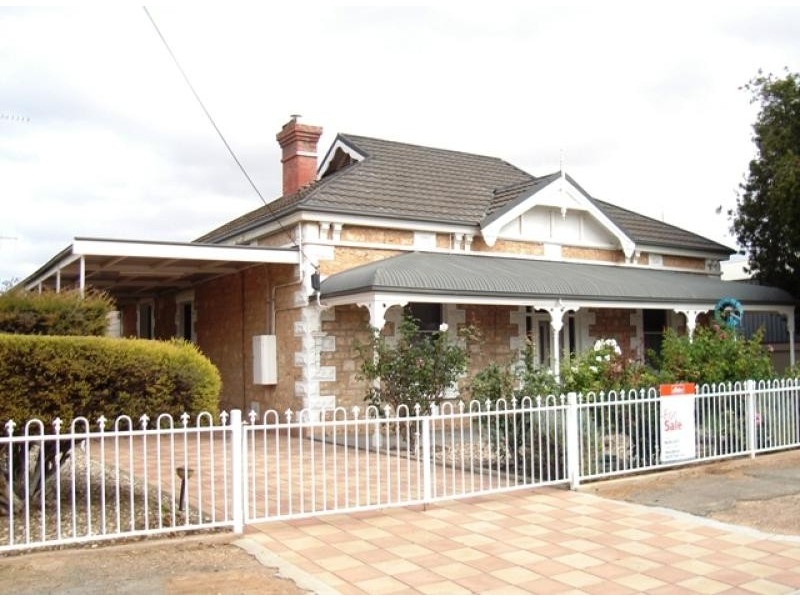 7 First Street, Cowell SA 5602