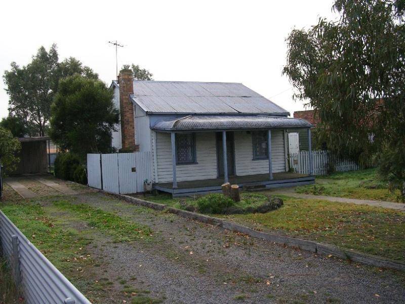 393 BARKLY STREET, Ararat VIC 3377