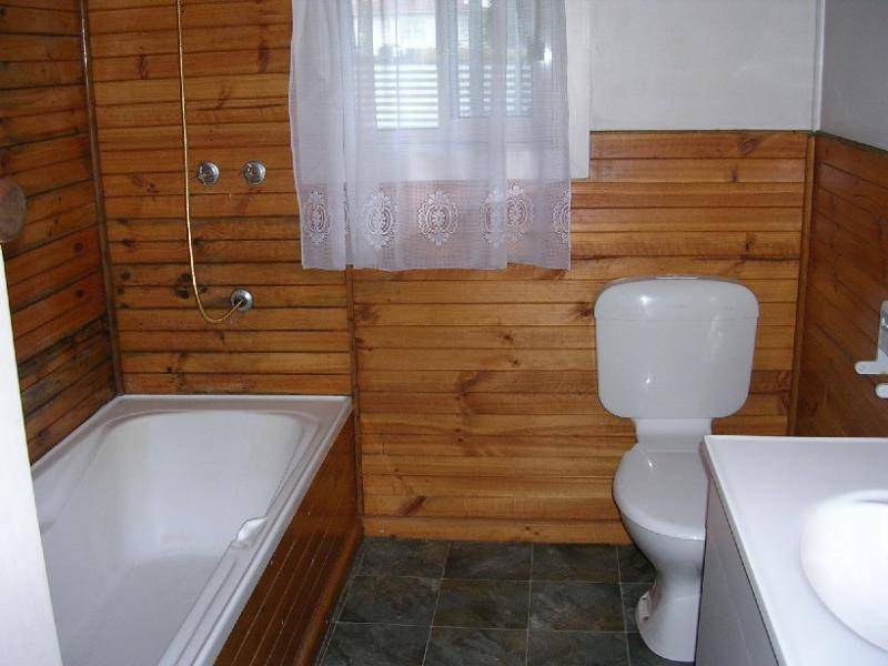 393 BARKLY STREET, Ararat VIC 3377