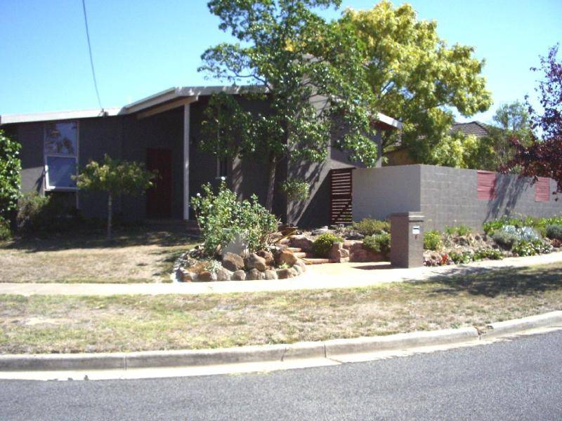 6 SCHERGER CRESCENT, Ararat VIC 3377