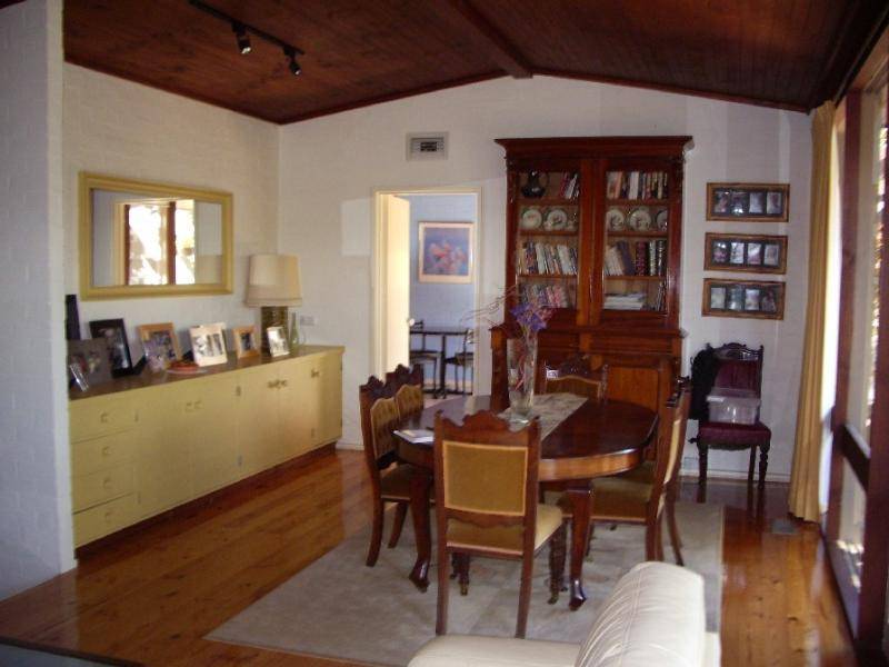 6 SCHERGER CRESCENT, Ararat VIC 3377