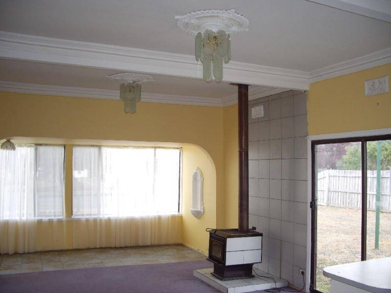 5 WARRANOOKE STREET, Willaura VIC 3379