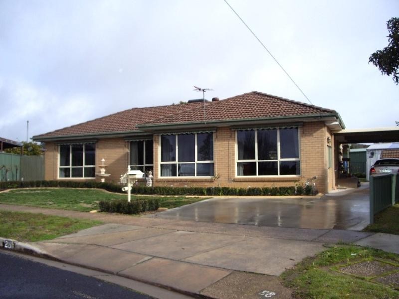 28 COAD STREET, Ararat VIC 3377