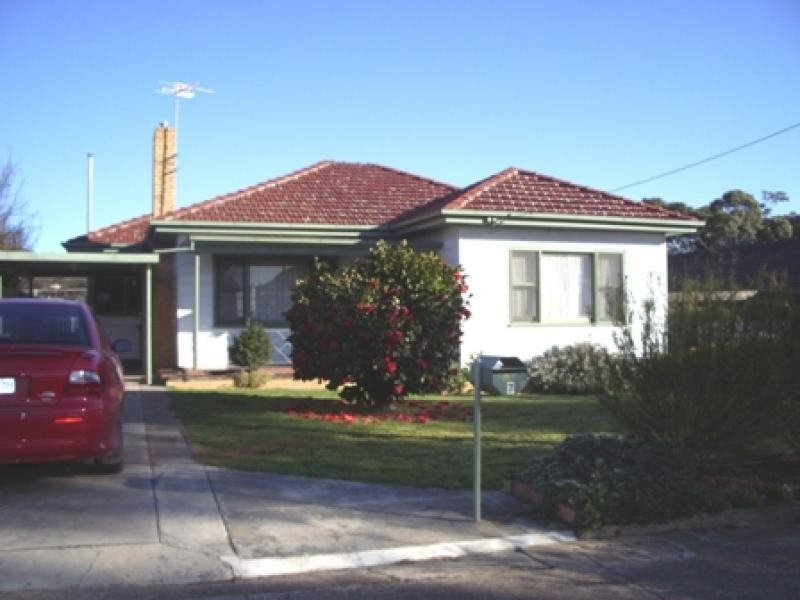 7 QUEENS AVENUE, Ararat VIC 3377