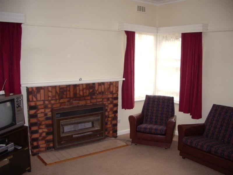 29 Mc Gibbony Street, Ararat VIC 3377