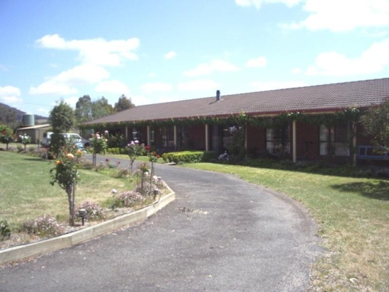 102 PICNIC ROAD, Ararat VIC 3377