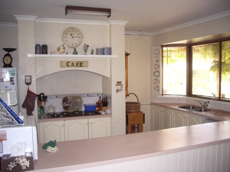 102 PICNIC ROAD, Ararat VIC 3377