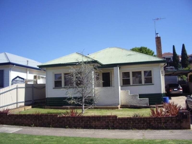 7 BANKSIA STREET, Ararat VIC 3377