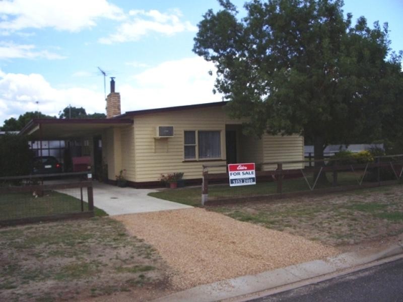 31 Ayrey St, Willaura VIC 3379