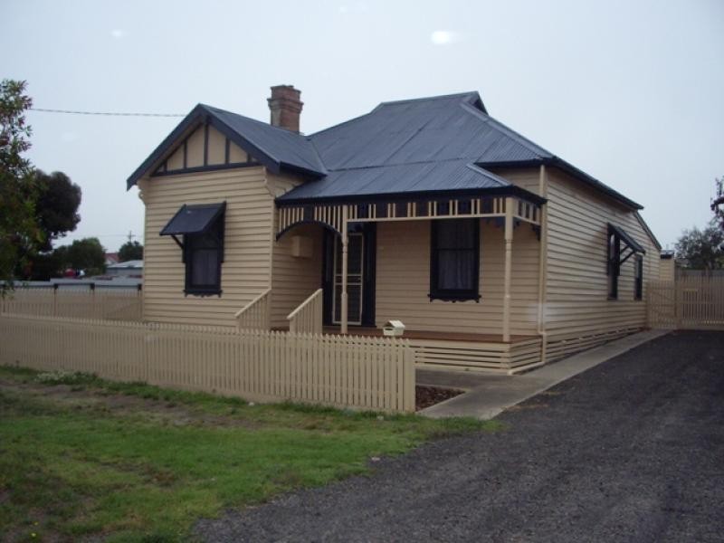49 ALBERT STREET, Ararat VIC 3377