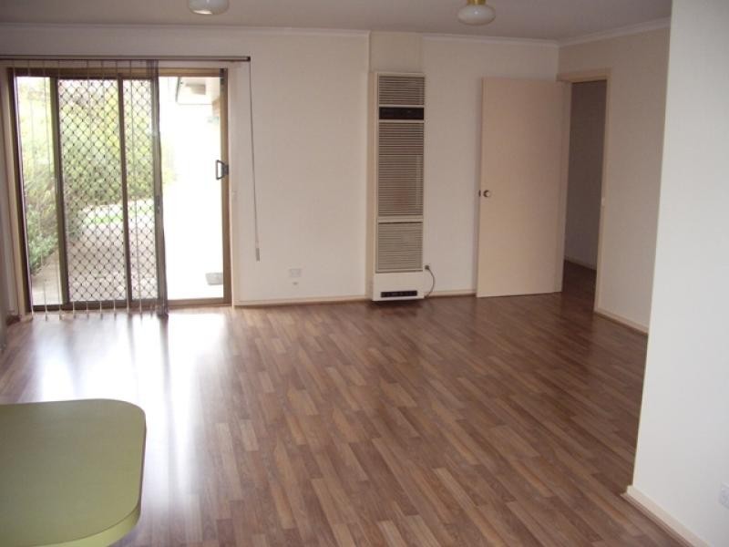 9 BLACKWOOD COURT, Ararat VIC 3377