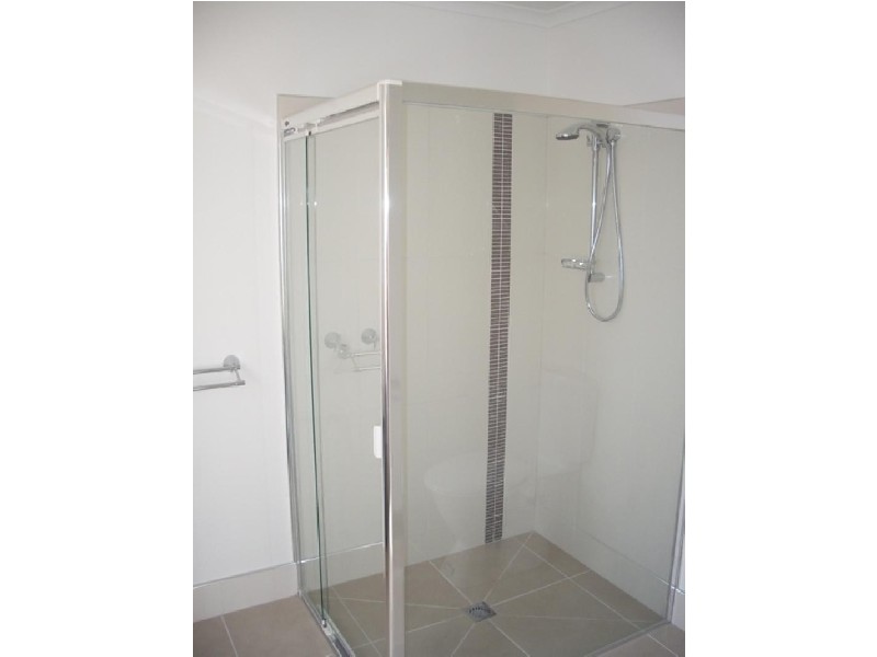 LOWE STREET, Ararat VIC 3377