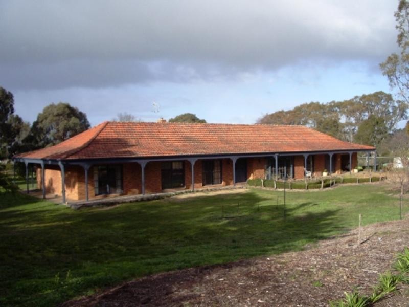 113 Burke Road, Ararat VIC 3377