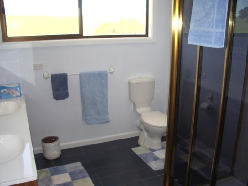 142 Pentlands Creek Road, Rhymney VIC 3377