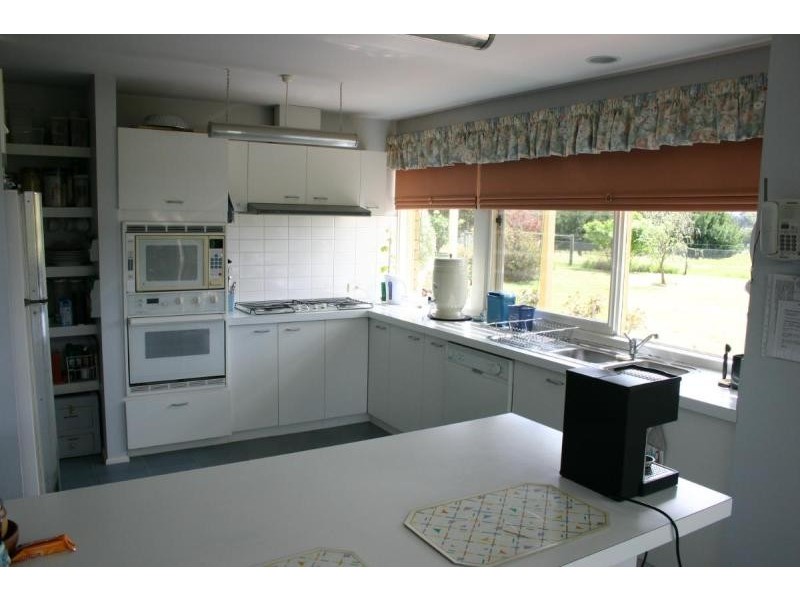 7 Glenpatrick Road, Elmhurst VIC 3469