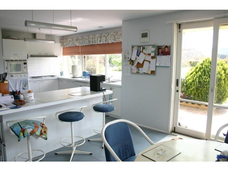 7 Glenpatrick Road, Elmhurst VIC 3469